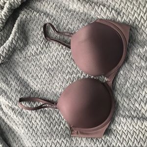 ♏️SOLD♏️ Victoria’s Secret push up bra